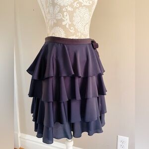Tara Jarmon Elegant Black Tiered Skirt with tie bow 38 medium